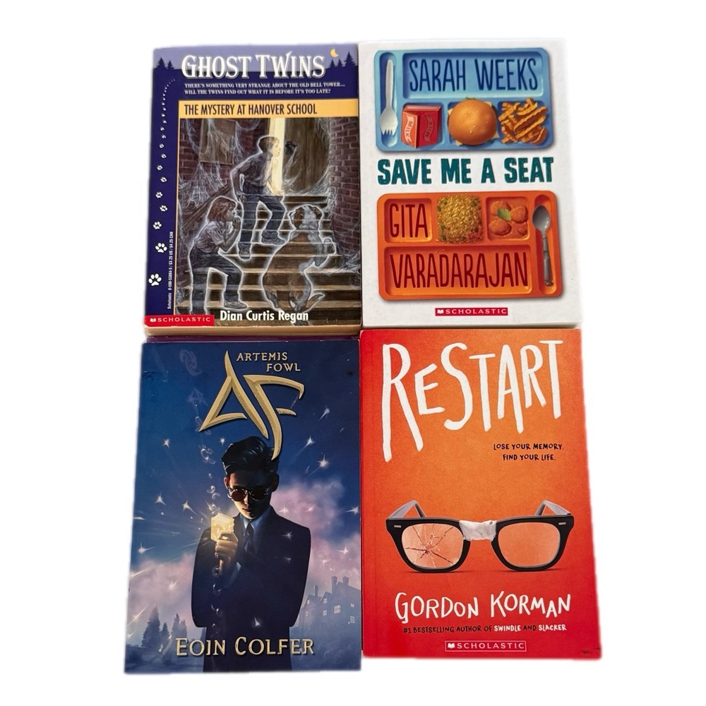 Scholastic Chapter Books Children Fiction Book Set Kids Childrens Books Bundle - Picture 6 of 6